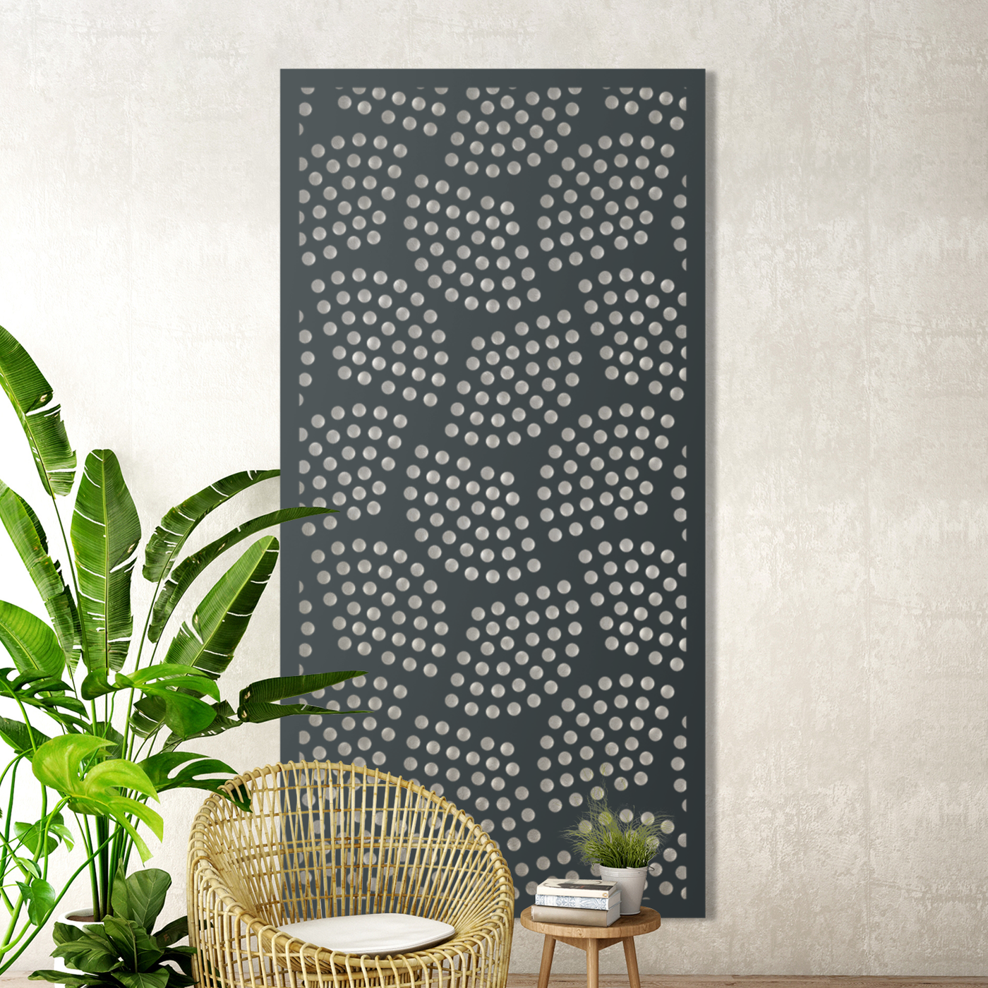 70's Chic Metal Screen: The Perfect Solution for Garden Privacy