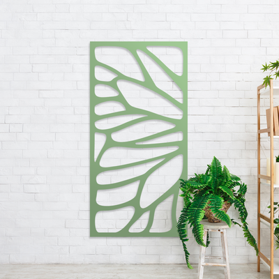Bee Wing Metal Garden Screen: Quality You Can Count On