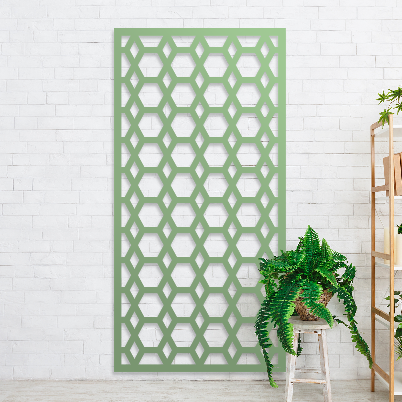 Symmetry Metal Screen: The Perfect Addition to Any Outdoor Garden